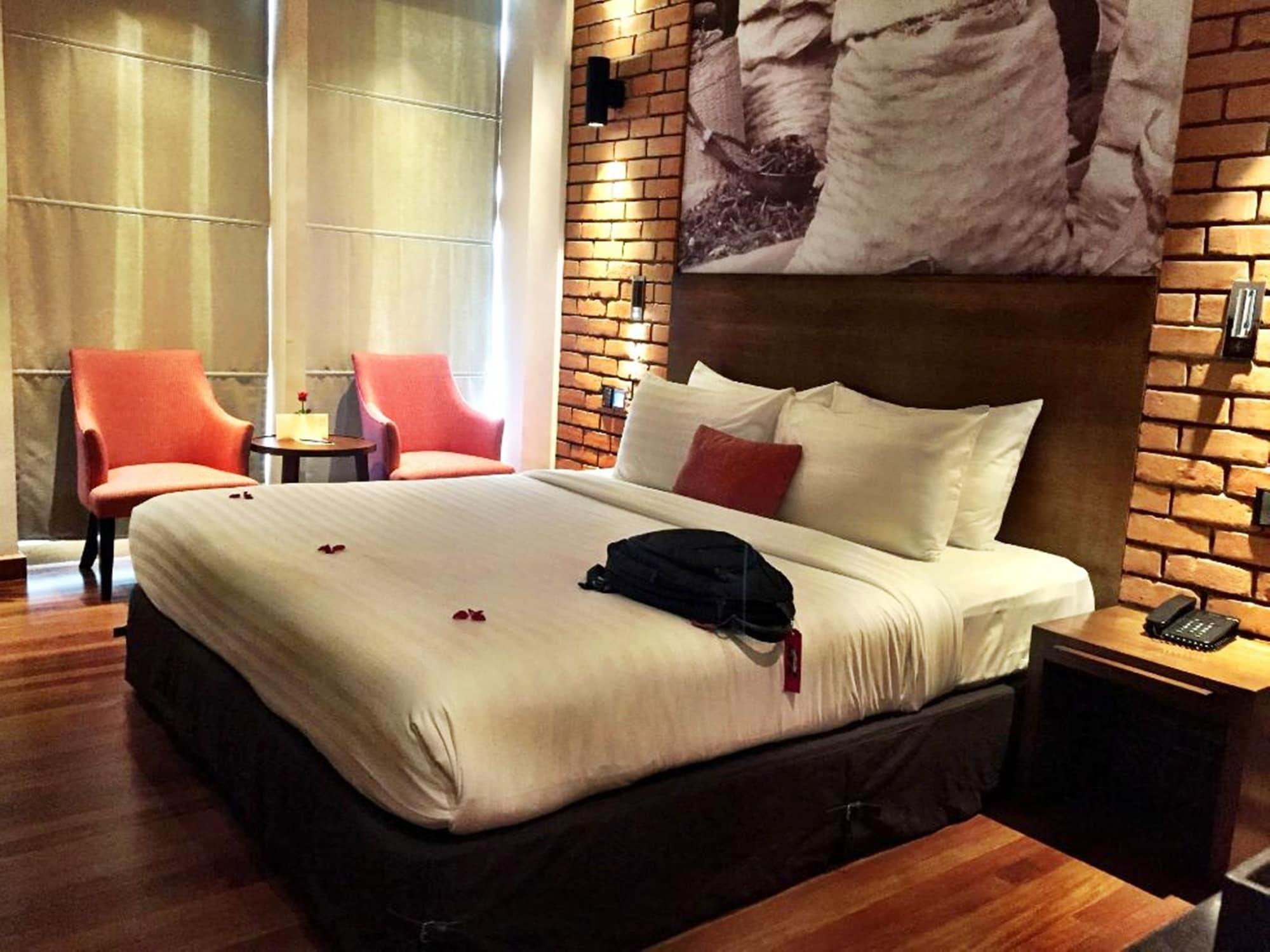 The Loft Hotel Downtown Yangon Esterno foto