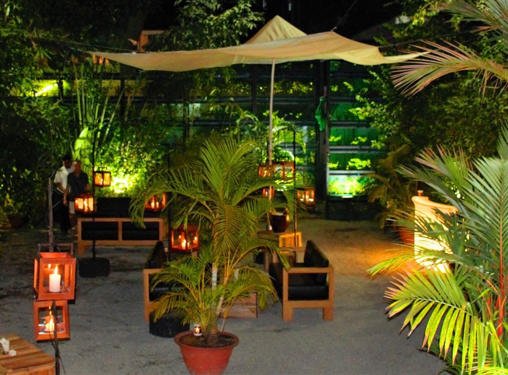 The Loft Hotel Downtown Yangon Esterno foto