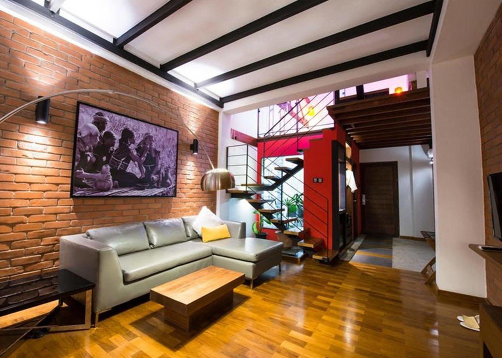 The Loft Hotel Downtown Yangon Esterno foto
