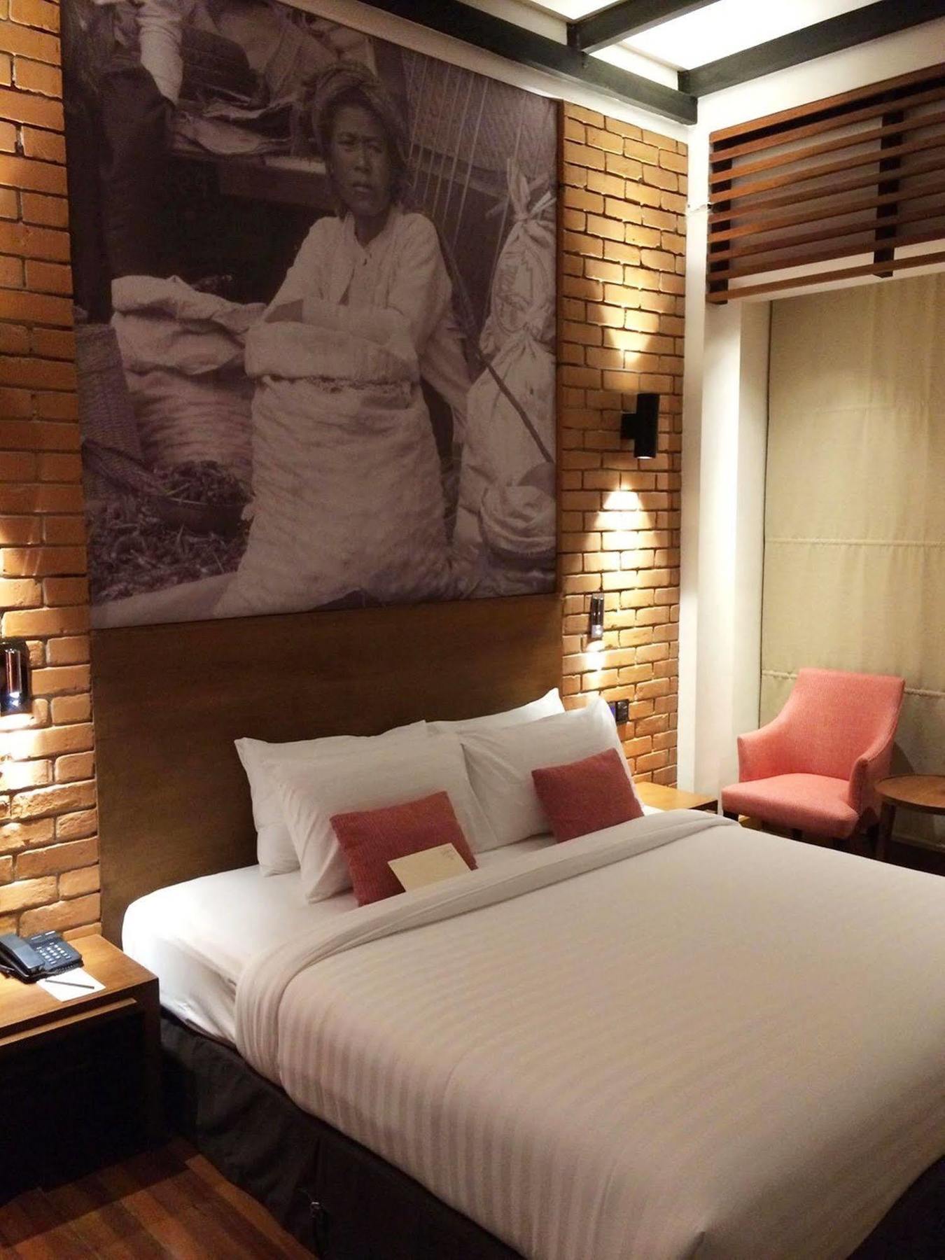 The Loft Hotel Downtown Yangon Esterno foto